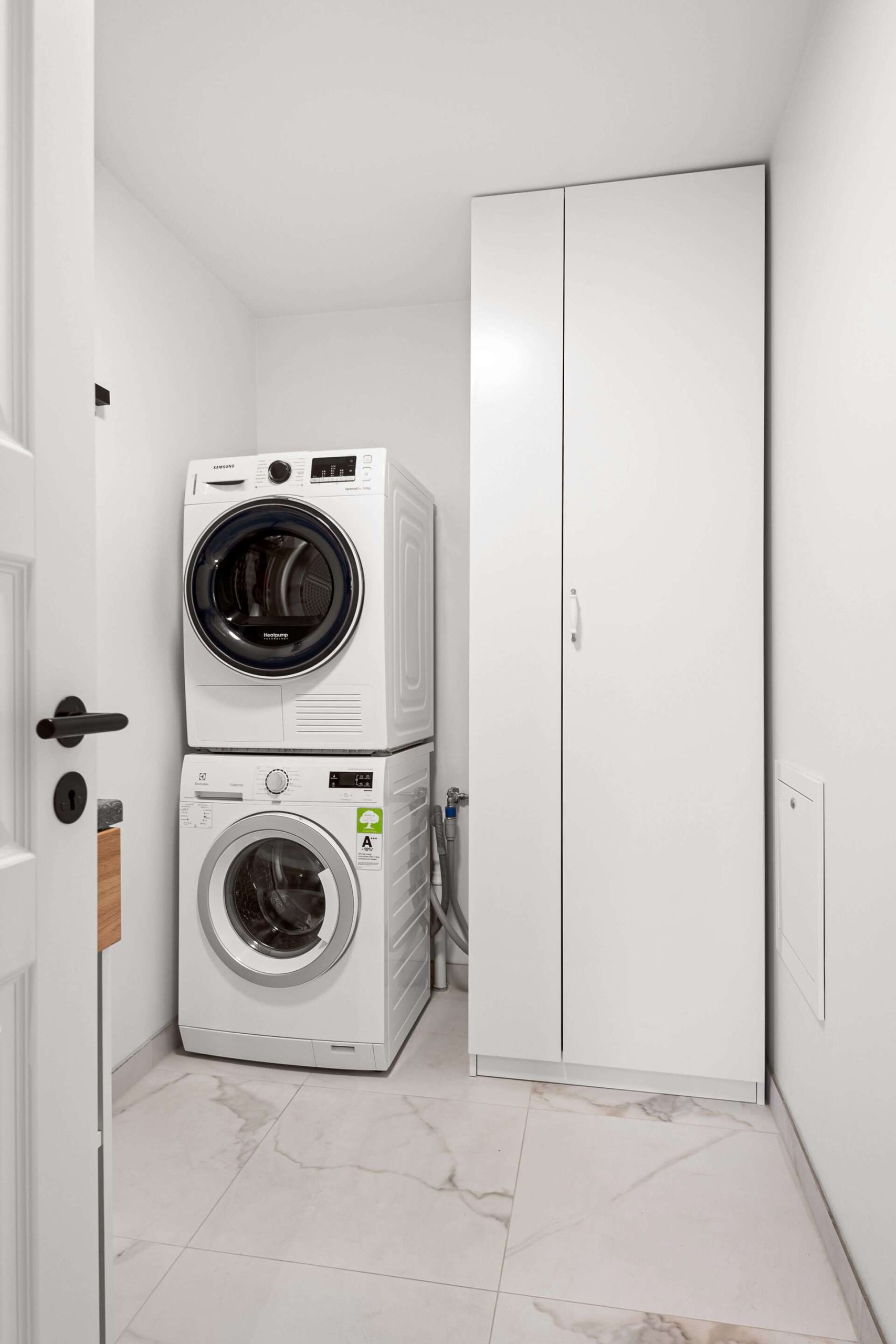Home Comfort Laundry Room